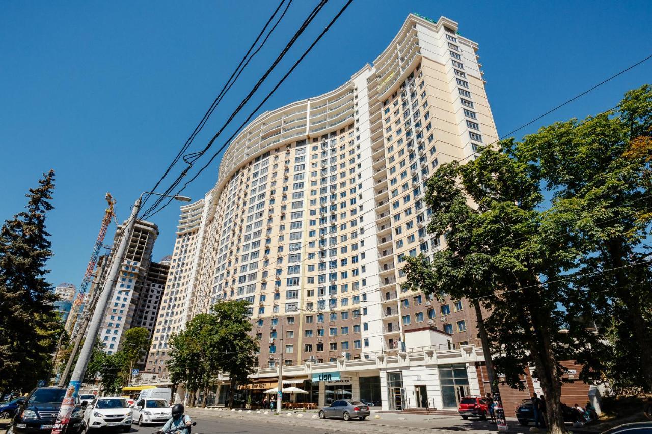 Apartments In Arcadia Vip Odessza Kültér fotó