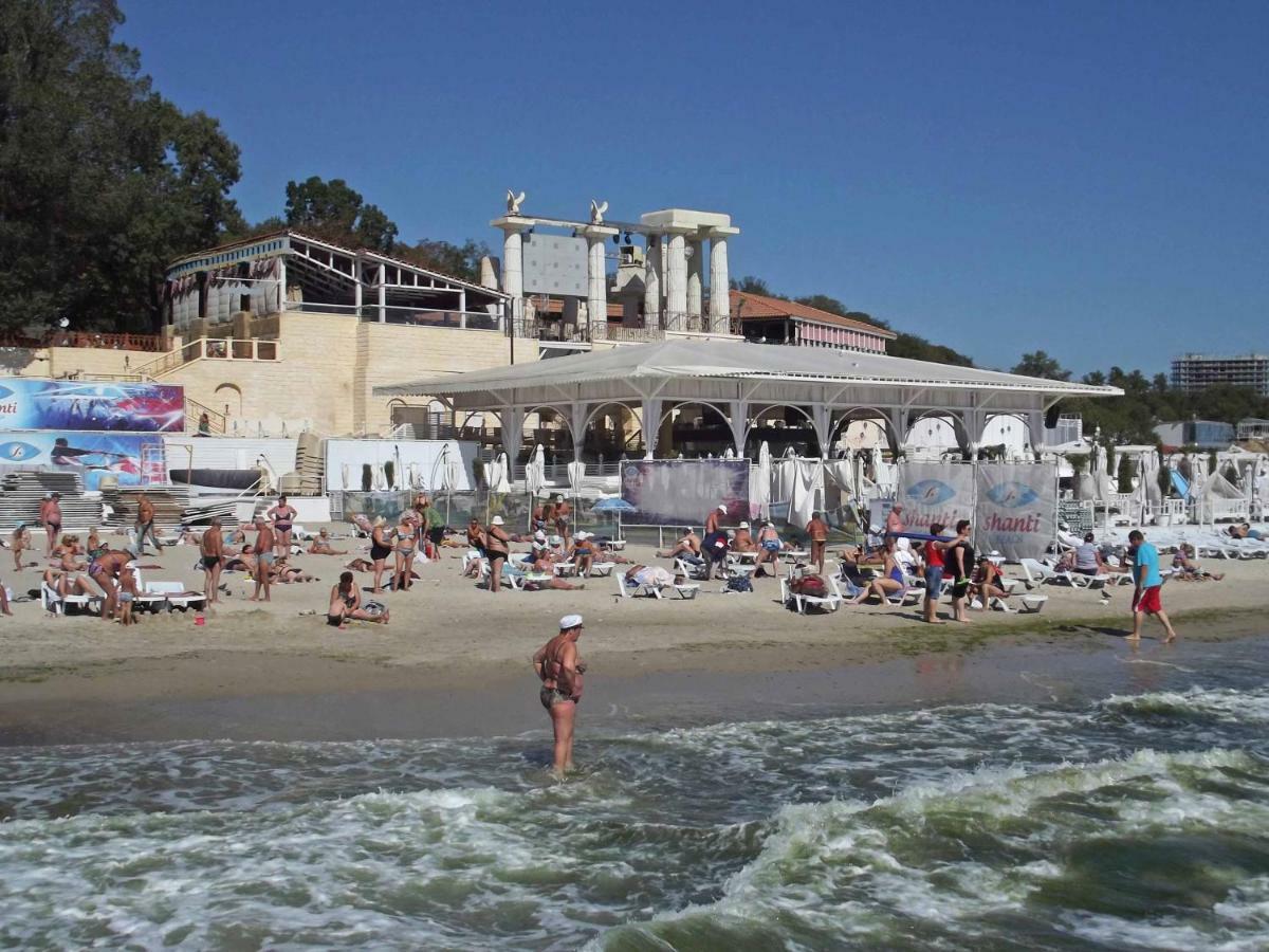 Apartments In Arcadia Vip Odessza Kültér fotó